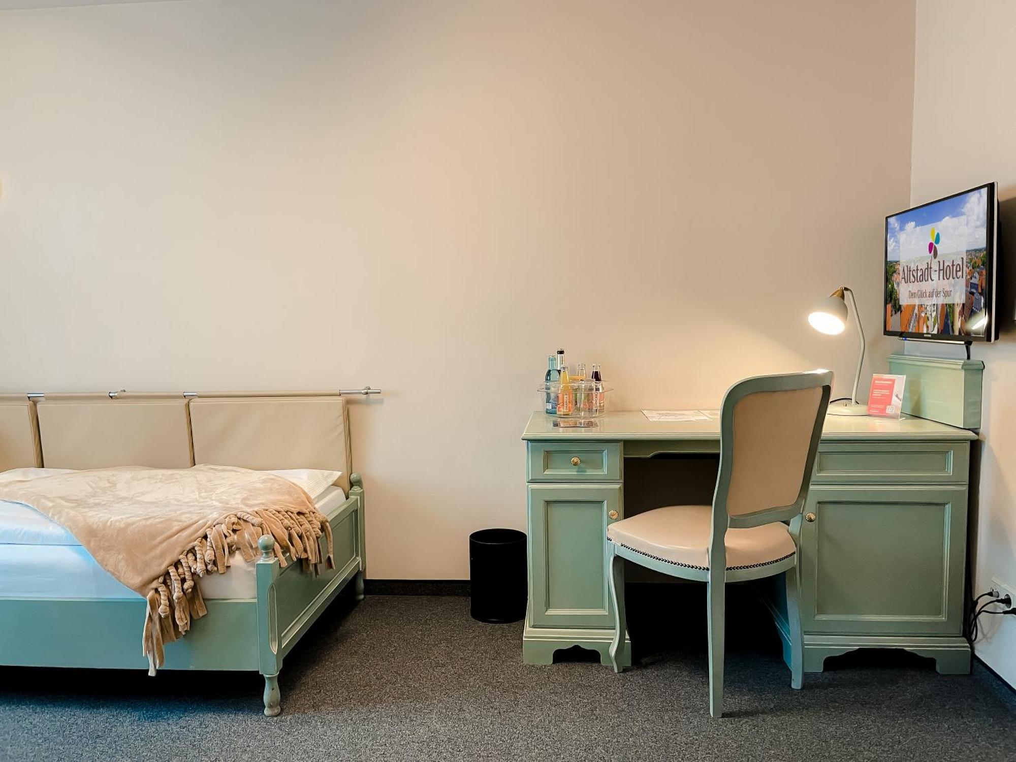 Altstadt-Hotel Freiberg Bagian luar foto