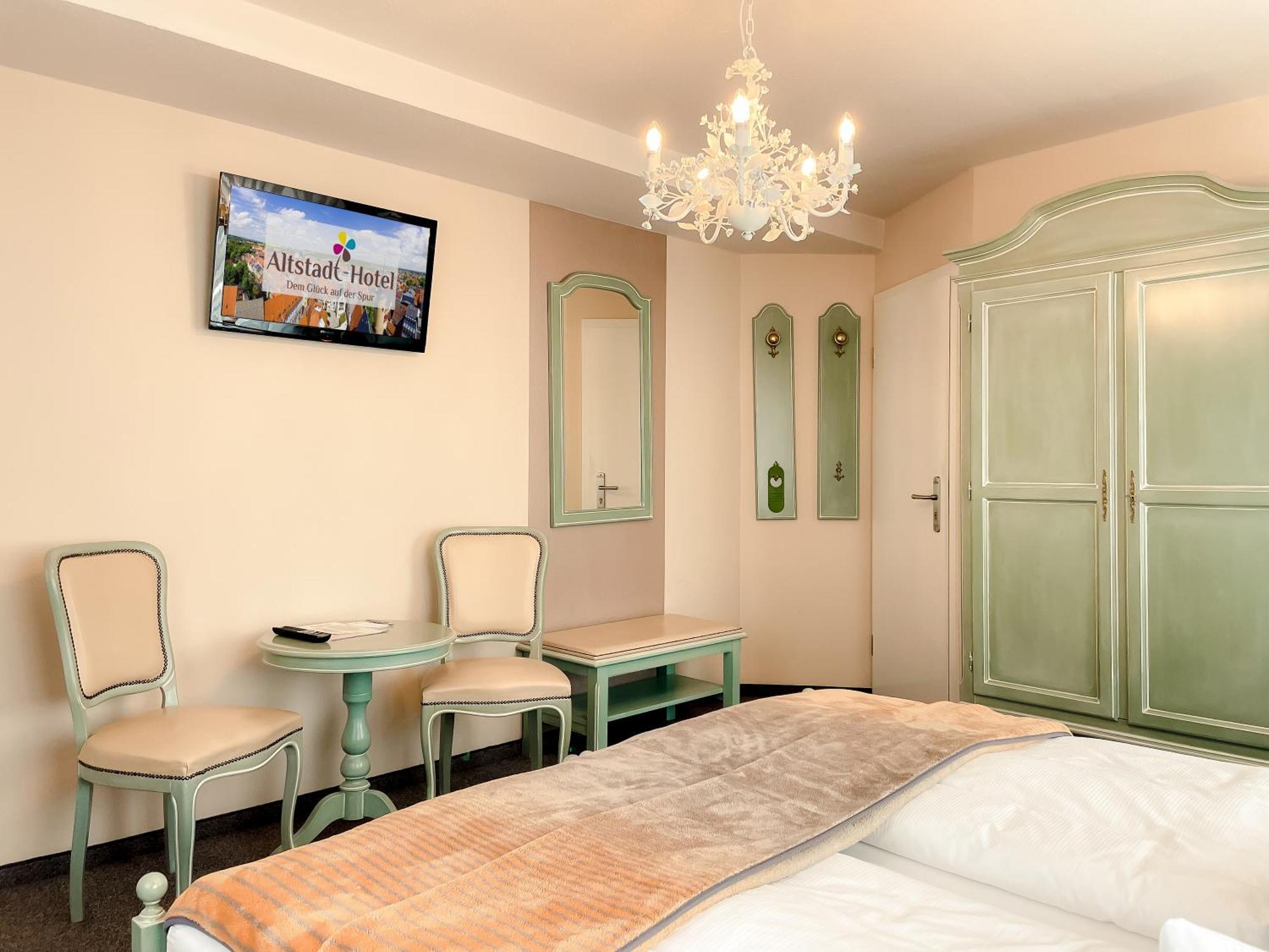 Altstadt-Hotel Freiberg Bagian luar foto
