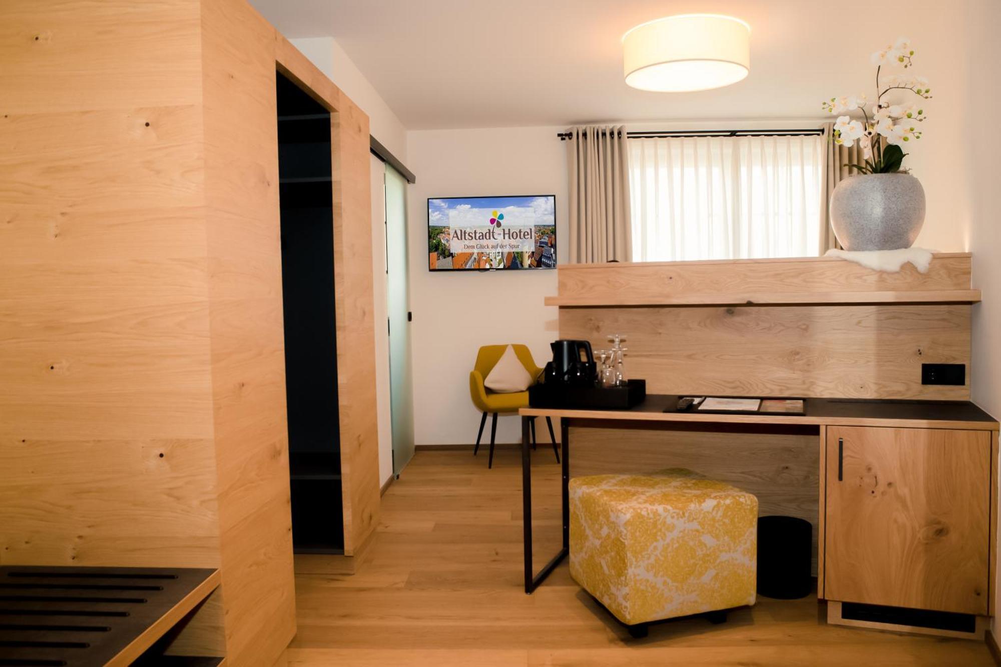 Altstadt-Hotel Freiberg Bagian luar foto